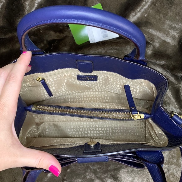 KATE SPADE Charm City Ostrich Purse in French Navy - Picture 3 of 4